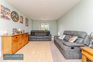 Sitting Room- click for photo gallery